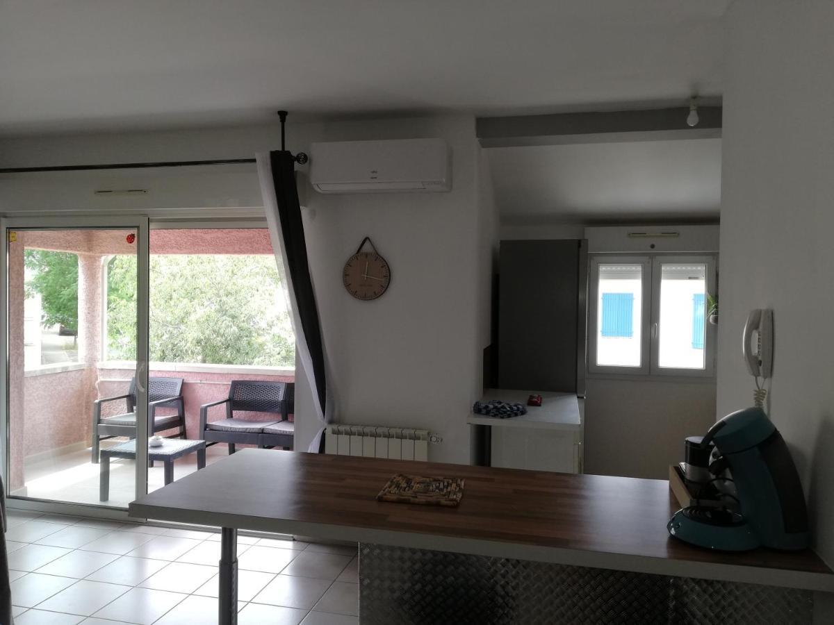 Superbe Appartement De 90M2 A Uzes Super Equipe Avec Garage Et Grand Parking Privatif ภายนอก รูปภาพ